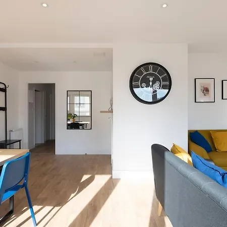 Le Rayonnant Du Placieux Avec Parking Prive ナンシー