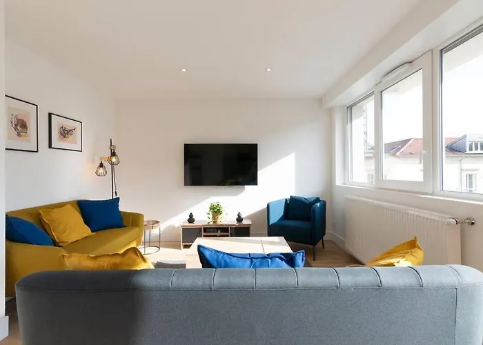 Le Rayonnant Du Placieux Avec Parking Prive